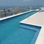 Hermoso Apartamento, Cerca Al Mar.